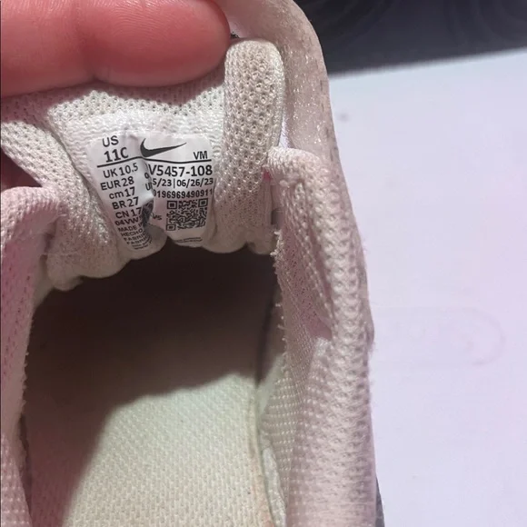 Nike Kids Sneakers in Pink, White, and Green - Picture 6 of 6